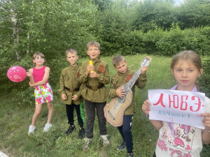 «Аллея суперзвёзд 80–90-х» и шоу «Точь‑в‑точь»: день, когда лагерь превратился в большую сцену!
